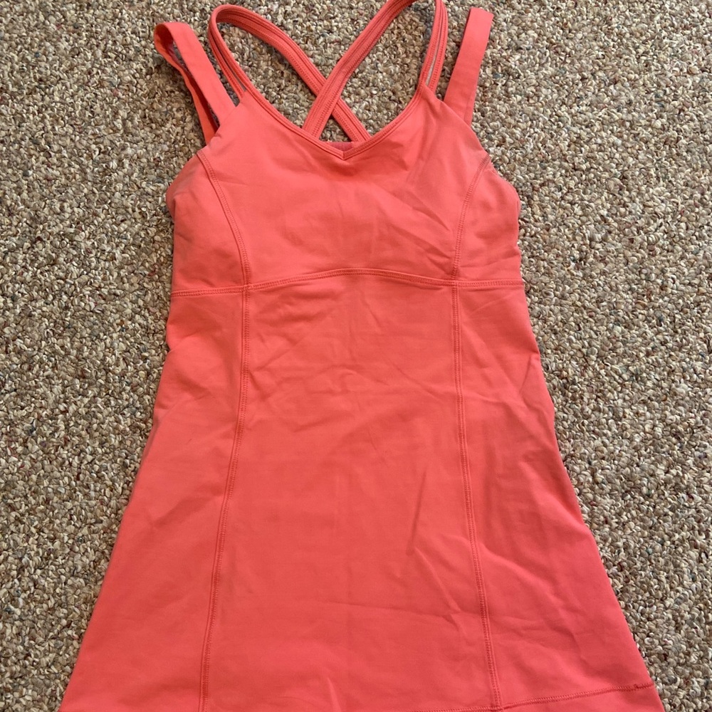 Lululemon pink top